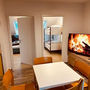 Apartment Felix Living 9, Modern & Cozy, 3 Wohnung, Parkplatz, Salzweg