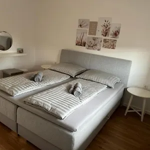Apartment Fewo-ichenhausen, Ichenhausen